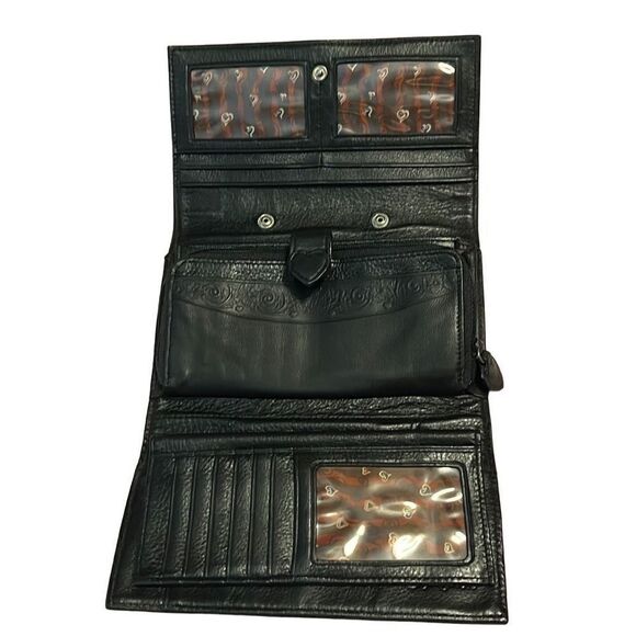 Well loved Brighton wallet. Still has a lot of life in it. - Picture 2 of 6